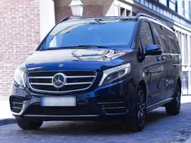 Private chauffeur car